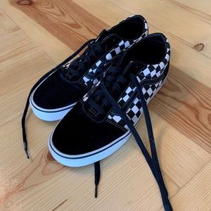Vans Wards Checker